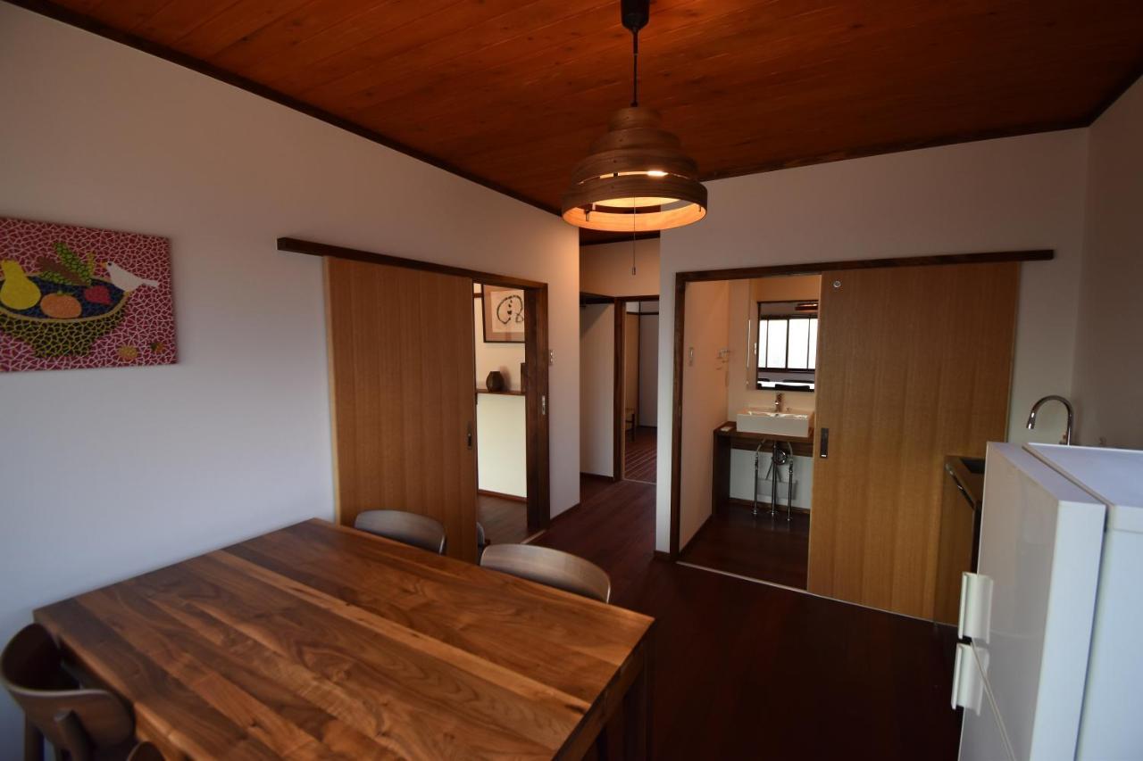 Quaint House Naoshima Hotel Exterior photo