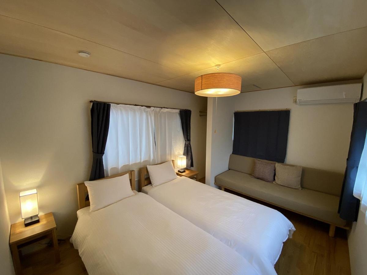 Quaint House Naoshima Hotel Exterior photo